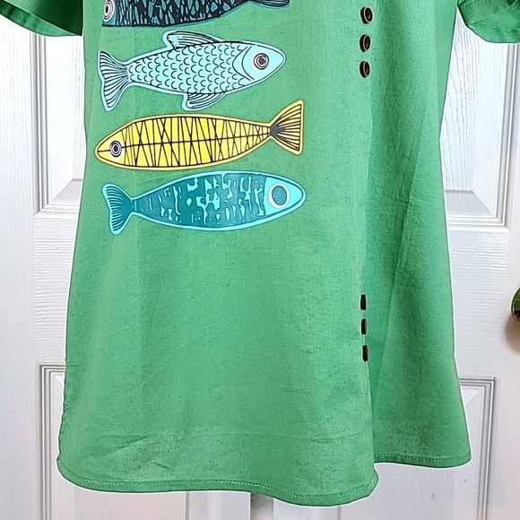 Fish Print Blouse - Picture 3 of 12